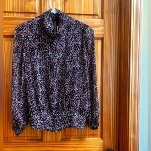 Evereve GORGEOUS Floral Blouse